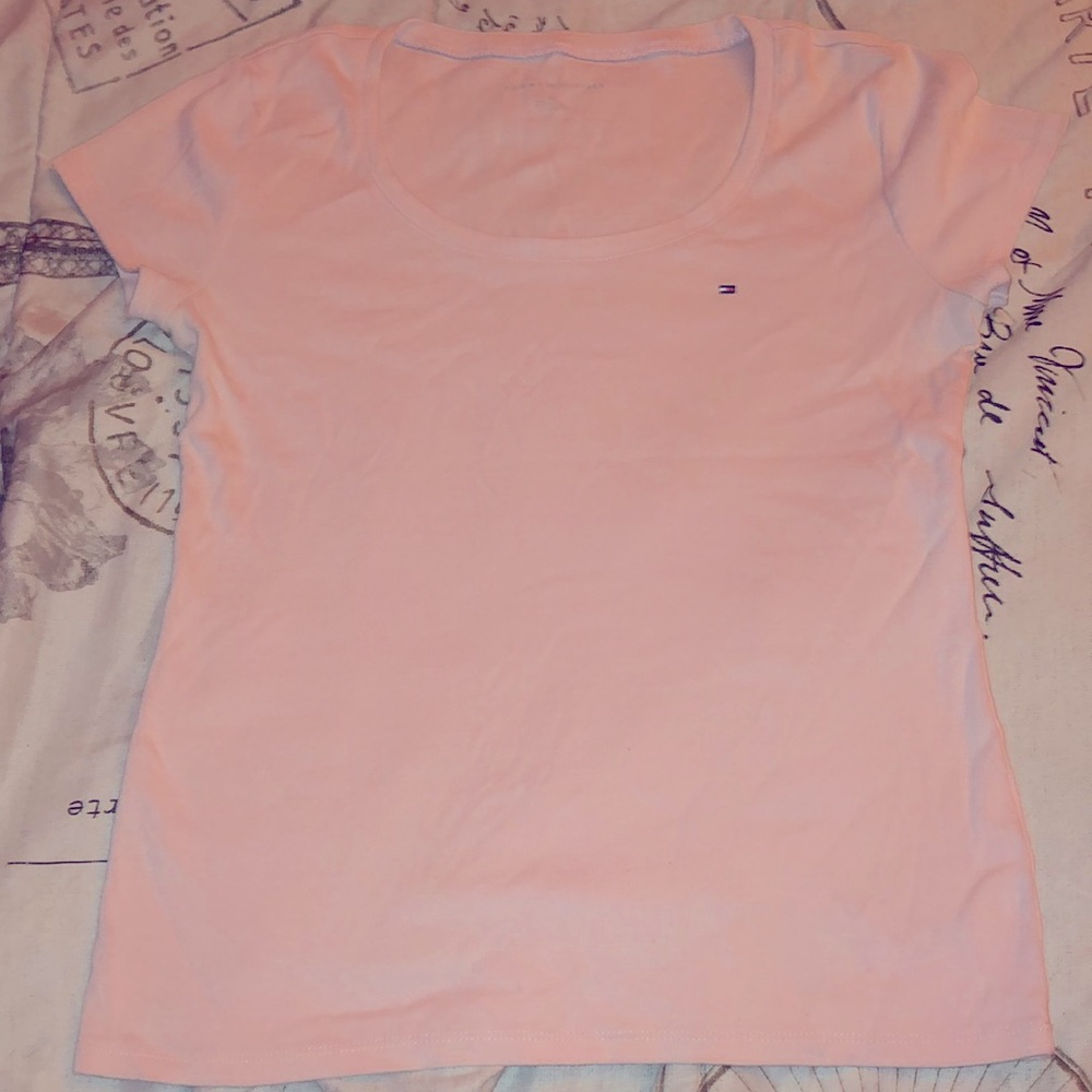 Pink Tommy Hilfiger shirt